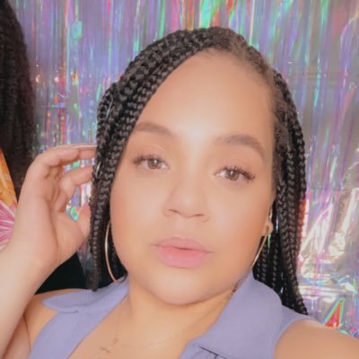 ___ItsJesss's profile picture. Not your average or typical 😏🎀