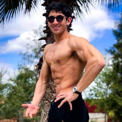 Coach | Sports nutrition Expert | Entrepreneur | Husband and more ..