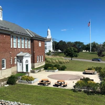 Principal K-5 Elementary School in North Reading, Massachusetts Achievement, Bulldog Pride, Community.