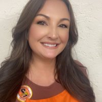 Elaine King (@elainedanik) Twitter profile photo