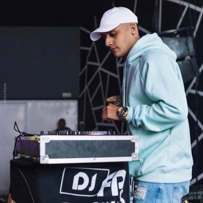 | dj | produtor | sonhador | 🔝 Funk Beat Fino é aqui - 🎵 🚀Fé em Deus & Sinta o Beat ☎ (27) 99719-3727 PEDRIN (@pedrin_freesurf )