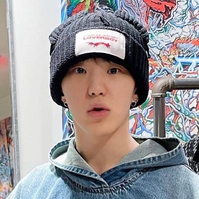 akun Fangirl akuu,plus akun dagang