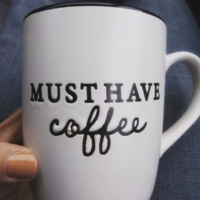 LuciaMo73835824's profile picture. Hold on a sec...