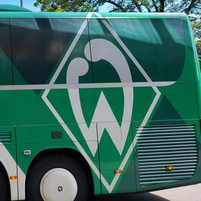 ドイツ北部のサッカークラブWERDER BREMENの公式ファンクラブ『Grün Weiß Japan』です⚽
ヴェルダーが好きな人、ドイツが好きな人、ブンデスリーガが好きな人なら誰でも大歓迎。
一緒にサッカーのお話をしたいです。