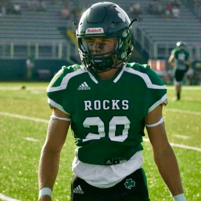 RB/OLB | class of 23 | BSHS | 5’10, 180| 3.5 gpa | email: ben.eising82@icloud.com | (269) 932-5877