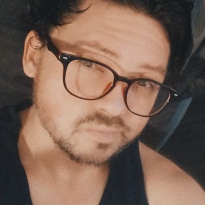 LLCoolJCH's profile picture. Damn it feels good to be a gangsta.