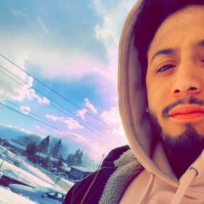 EverythingsWavy Profile Picture
