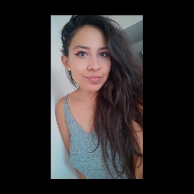 Nada más les quiero adelantar, ahora solo tengo comentarios de tía.