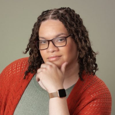 Sorry in advance for how much I talk about Survivor, The Oscars, and Big Brother. Mixed Race Black. Screenwriter/Playwright. 24. #BBCAN11 #Oscars #Survivor44