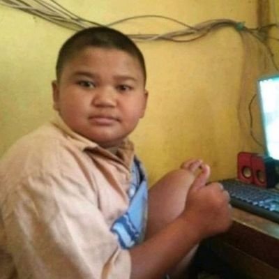 caistruu's profile picture. Akun sebelumnyo ilang di ambik twitter ke isekai