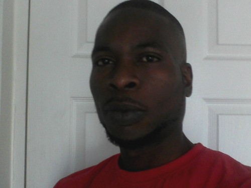 LeroyJr34's profile picture. 