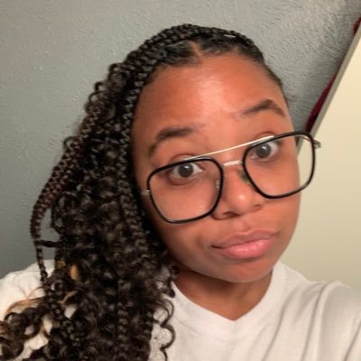 Lexi_9624's profile picture. My motto in life: Sometimes you've just gotta let the leaves fall as they may because in the end everything happens for a reason!