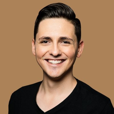 • UX/UI Designer at @thethinkmill
• Figma Plugin Developer
• Occasional YouTuber
• Tweets about Design Systems