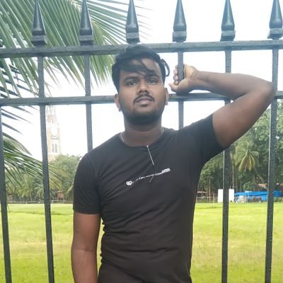 SaniVishw's profile picture. न पूछो ज़माने को क्या हमारी कहानी है,
हमारी पहचान तो सिर्फ ये है कि हम सिर्फ हिन्दुस्तानी हैं..!!