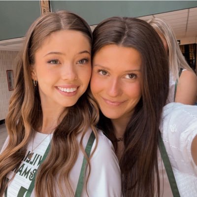 kate_vanhouten's profile picture. 