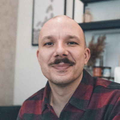 RGendarz's profile picture. Vedic Astrologer/www.rohinaa.com