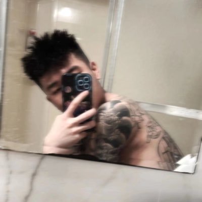 Kuo20020530's profile picture. 坐標NY 🇹🇼 單身185 20y