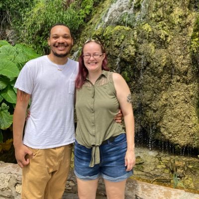 I absolutely love my two gorgeous daughters aIso I love my man. I love animals,working on becoming a veterinary tech.