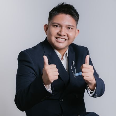 Hi all, Im Ajiem Razak, I specialize in Risk Management Solution. I helping people to have Protection, Cash Flow and Legacy.