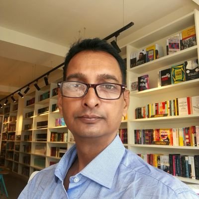 worldof20035380's profile picture. Work in Bookshop, Bookworm,Poet, love to make female/male friend's to meet and discuss literature 💗