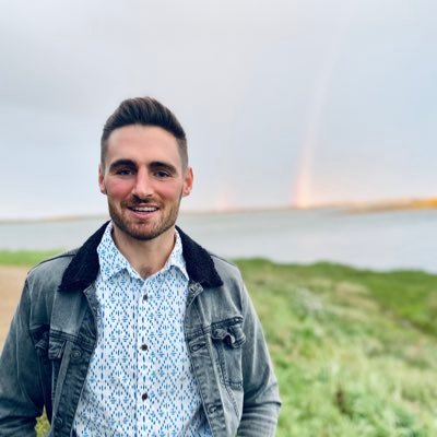 Pbrizzley's profile picture. Oh, people can come up with statistics to prove anything, Kent. 14% of people know that. - Homer Simpson 🏐🏀⛳️⌚️📱💻🔬