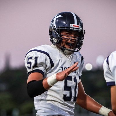 STUDENT athlete • Kamehameha Maui HS • 3.2 GPA •MLB/OLB/DL/TE • 215lbs • 6’3ft • C/o 2024