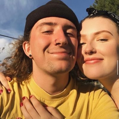 lookmomimcool13's profile picture. yo whaddup i’m a walking shit post a.s. he/him