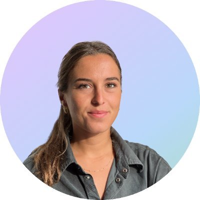 Chargée de Communication chez @wizim_io
C'est moi qui pense, crée, écris, publie, commente et partage sur les réseaux 📣