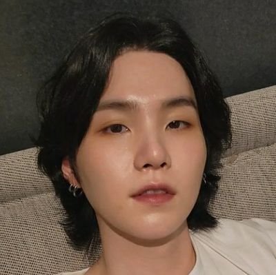 - KNJ KSJ MYG JHS PJM KTH JJK BTS - @BTS_twt | oᴛ7 since 2017 | A studying poodle so I'm kinda hiatus most of the time