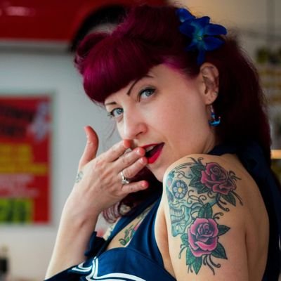 📸 Published PinUp
🌺 Tiki 🦇 Creepy 💄 Glamour 
💎 Ink enthusiast 
#staysassy #millastyletips