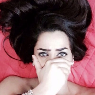 كن حرا في التحدث معي Be free to talk to me..🙈( حساباتي https://t.co/RmKKAlS5oR