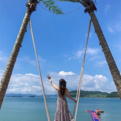 Rin25705839's profile picture. 誰でも可能なラクラク副業を紹介しています🌈スマホがあればどこでもお仕事可能🧡自分のペースでやりたいときにやれます♡私自身3ヵ月で月収100万達成しました🌈副業に挑戦したい方を全力でサポートしてます🔥無言フォロー大歓迎です🧡