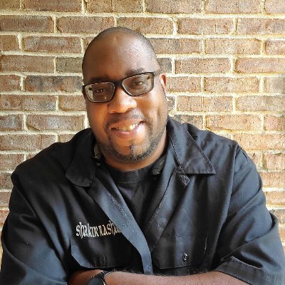 Husband. Father. Son. Brother. Wakandan citizen living in the US. Repped by @naleighnakai @seymouragency