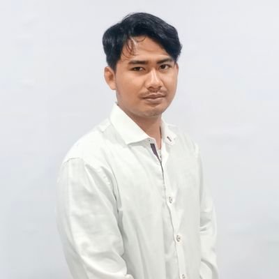 Dulu aku manusia sekarang masih tetap sama . 
👦
ig: @davaaulia_oz

sudah menikah 💍 gk boong sumpah