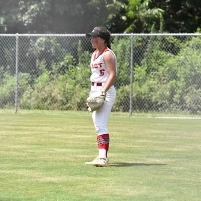 li surge elite #8 position: 2B/OF/RF macarthur 2024 nstueck2024@gmail.com instagram:@nicolestueck2024 https://t.co/ffJ7l5XxEO