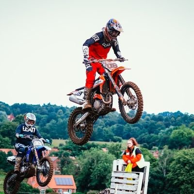 BushraBlackshe1's profile picture. The older you get, the better you get. Unless you're a banana.