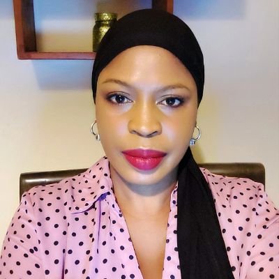 lailaseamless's profile picture. 