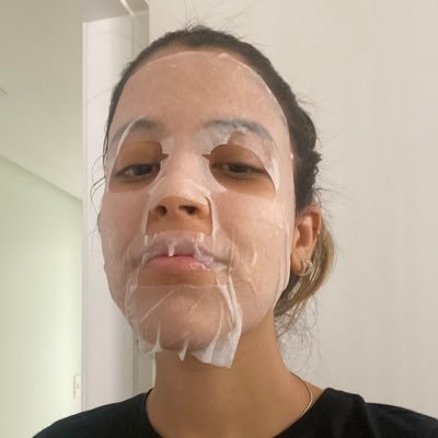 cassialmeida_'s profile picture. apareço por aqui as vezes só pra desabafar