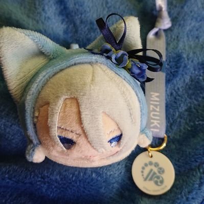かなり昔に成人してます。 とうらぶ(まんば最推し.長義.物吉.大慶)A3！(紬.咲也) あんｽﾀ(凛月.なずな.夏目) まきばの民🐑荒牧慶彦さん 横田龍儀さん舞台ﾊﾞｯﾃﾘｰ10/12 んもれ10/19 10/26博覧会10/31あんｽﾃ11/2 三國志12/4 12/7 幻水12/10 12/14
