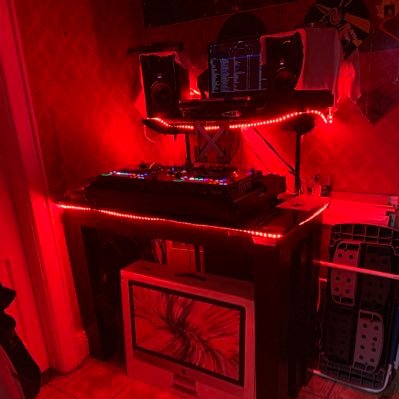 DJEXCAPE's profile picture. FOR BOOKINGS nyfproduction@gmail.com