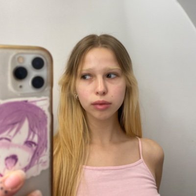staceeysauruss's profile picture. 