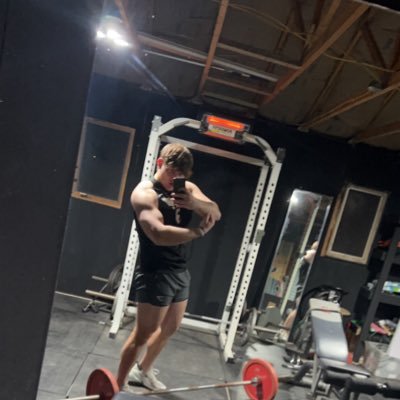 andrew_harris90's profile picture. 