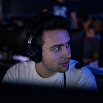 Rainbow 6 Siege X Observer | Valorant Observer
Currently studying to become an AR/VR specialist and game developer