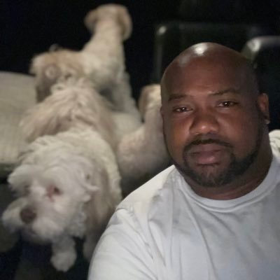 BoomerJones5's profile picture. Fath🙏🏾Family💙Football🏈