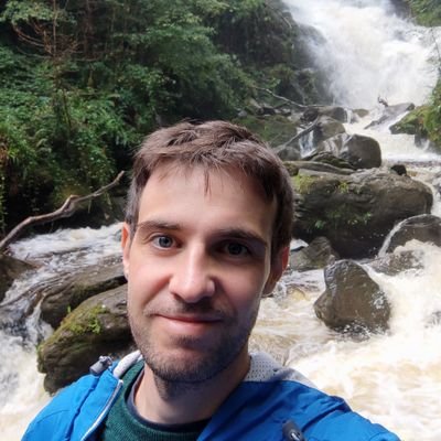 Programador, publicista que no ejerce, y algo friki. Últimamente he vuelto a los cómics ¿Me acompañas?