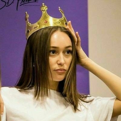 graduanda de pedagogia 5/8, 22 anos e procrastinadora nata