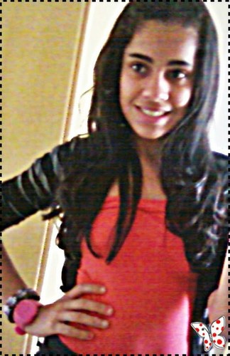 LANZA&KOBA I love you more than I love chocolate, ice cream, coke, lasagna,... More than anything else in my life, you complete me, make me happy with these.ç2♥