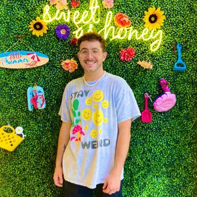 NAU Alumn // ΘΧ // 🏳️‍🌈