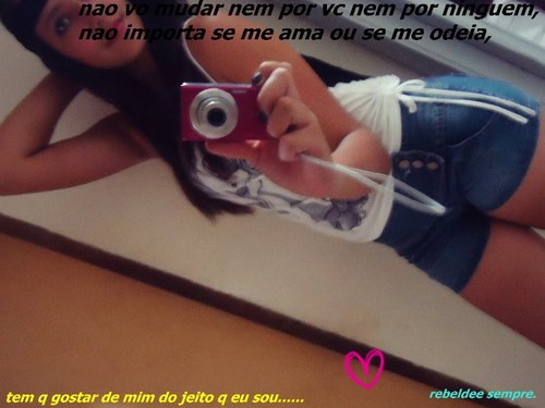bom sobre eu ,vamos dizer q amo tudoo em minha vida e faço qualquer coisa por quem eu amooo
by:carinaa alves