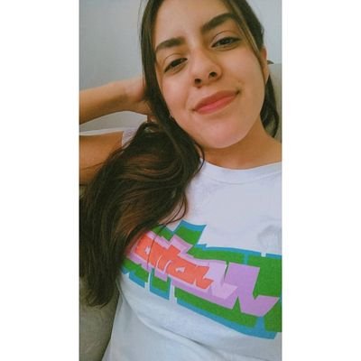 sandraa_vanessa's profile picture. ♡